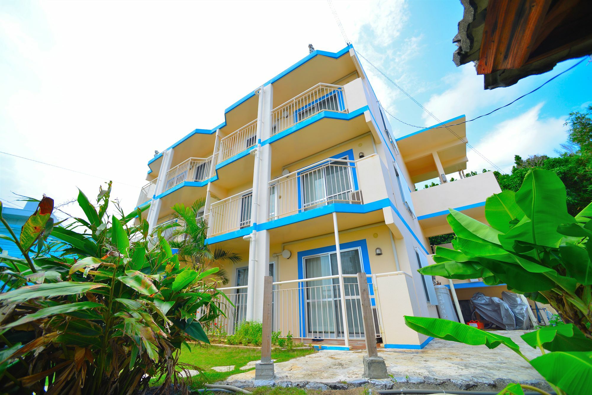 Condominium Ceaser Накиджин Екстериор снимка